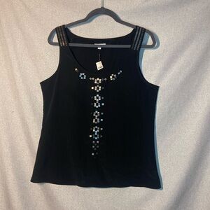 Gap Scoop Neck Tops for Women. Size M New.